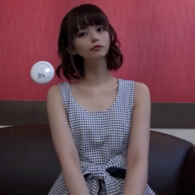 FC2-PPV-4680024 全ての男を虜にするアイドル志望18歳。手で一周しそうな細いくびれを掴んでガン突きで痙攣イキ、妊娠不可避の最奥中出し。