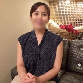 【中出し】大人の落ち着きと華やかさを持つ美熟女（45）◆自ら淫らにケツを振ってチ○ポをおねだり！他人棒に貫かれる快感に溺れる美人妻の濃厚性交！膣内射精！ FC2-PPV-4649283