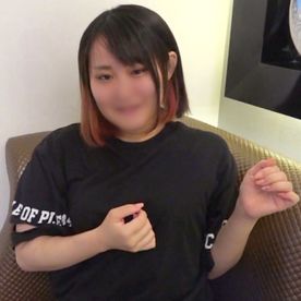 FC2-PPV-4676021 【個撮】地方から出てきたばかりの”界隈系女子” 周りに負けたくない時期みたいで、ノリで生ハメ・中出しを要求してきました。
