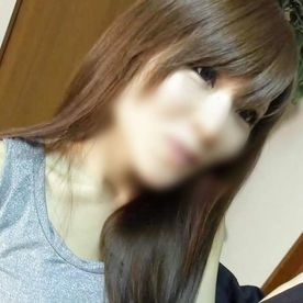 FC2-PPV-4703475 《人妻》色気たっぷり色白Fカップ巨乳の34歳人妻と自宅でハメ撮りプレイ！エロスイッチONで大絶頂イキ連発！終始イキっぱで過呼吸寸前…どっぷりザーメン顔射！