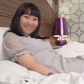 FC2-PPV-4675369 【ハメ撮り】可愛い顔からは予想もつかない剛毛マンコ。 汗・愛液でびしょ濡れにさせながらのセックスで、結合部からクチュ音が出て止まりません!