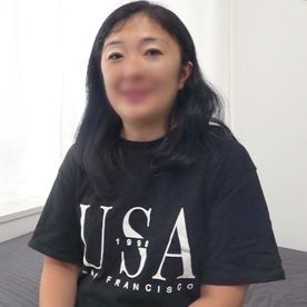 FC2-PPV-4700643 【熟女】がっちりむっちりの身体がエロい42歳の人妻。身体はむちむちなのにおっぱいは小さくて可愛らしかったです…♡