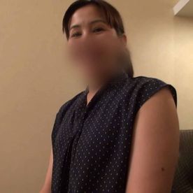 FC2-PPV-4682525 【個撮/人妻】上品で清楚な熟女妻。普段旦那には見せない淫乱姿を見せてくれて、何度も絶頂しちゃってました。