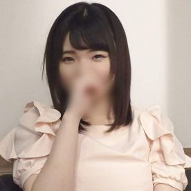FC2-PPV-4687209 【素人】素朴。清楚。21歳。みくちゃん。初めての生ハメセックス。オマ〇コもひくつき、可愛い声で喘ぎまくり。