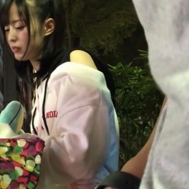 FC2-PPV-4680864 【深夜徘徊/神待ち】実家で大喧嘩して。すっかり自暴自棄になって初体験で潮吹き&中出し