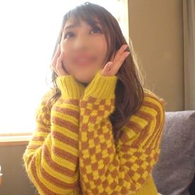 FC2-PPV-4701066 【ハメ撮り】アイドルライブの余韻でウキウキ気分の地方美女。 ”潮吹き”連発するくらいおまんこも興奮が冷めておらず、立ちバックでのポルチオ突きから中出し。
