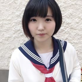 FC2-PPV-4672547 女⚫︎高育ち18歳 キスもしたことない吹奏楽部生が初めて見る男性器に怯えつつも潮吹き&大量中出し 先着順未編集版配布