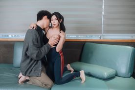 FC2-PPV-4681422 【無修正】【台湾美女】甘い誘惑:金持ち紳士を虜にする熱い出会い