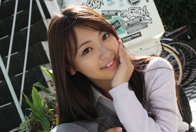G-AREA明るく陽気な性格の「はるな」ちゃんは巨乳大**