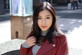 G-AREA「ひかり」ちゃんは色気ムンムンなゴージャスボディーにスペインハーフの綺麗な顔の巨乳バーテンダー