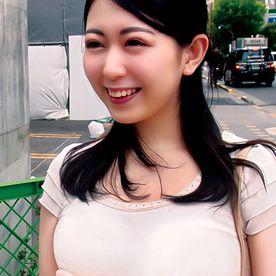 FC2-PPV-4722319 ★★【初回限定版 3000➡1999】無くなり次第通常価格★★ 脱いだら巨乳 田舎から上京したばかりの夢見るうぶ女子