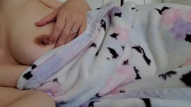 FC2-PPV-4719625 ≪再販≫【オナニー・自撮り】玩具を使ってオナニーする人妻