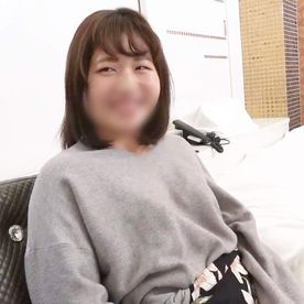 FC2-PPV-4693690 【素人】清楚。ぽっちゃり。24歳。さきちゃん。鬼ピスされて大絶叫イキ。卑猥な雌穴に精液を放出。