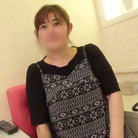 FC2-PPV-4717565 【熟女】ぽっちゃりBODY。50歳。人妻。まいこさん。目隠しプレイ。久しぶりのチ○ポに大興奮。Fカップおっぱいどころかたわわな腹肉まで揺らせてイキ狂う。