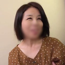 FC2-PPV-4717872 【熟女】柔らかい癒しの空気にぴったりの甘い声色とおっとり系人妻。54歳。かよさん。潤んだ瞳のセツナ顔でチ×ポに両手を添えて舐めまわす愛あるフェラチオ。極上の抱き心地マシュマロ触感ボディを震わせながらイ