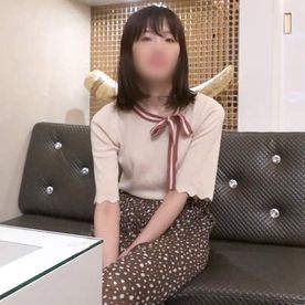 FC2-PPV-4718261 【素人】脱がすとつるつるパイパンマ○コ。色白スレンダーなセフレ。24歳。いづみちゃん。清楚系女の膣奥突けばエビ反り大絶叫で無限イキ狂い。