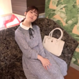 FC2-PPV-4689943 上場企業CEOご令嬢18歳。純白で高貴な体を貪り妊娠させたく中出し。