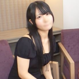 FC2-PPV-4708072 【清楚】黒髪ロングが似合う透明感のあるお嬢様。 おまんこをびしょ濡れにさせて発情すると、フェラやアナル舐めで生ハメのおねだり♥