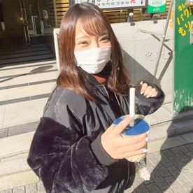 FC2-PPV-4722854 【ハメ撮り】美容系でSNSにて活躍している超スレンダーちゃん。立ちバックによる膣奥突き! うっとり顔を浮かべながら中出しで膣キュン♥