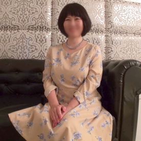 FC2-PPV-4702982 【五十路】Hカップ爆乳、たるんだ豊満体型の綺麗系熟女。 セックス自体久しぶりで、不倫ということもあって感度最高潮の状態でイク。
