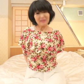 FC2-PPV-4731218 【爆乳】目元が常に笑っていて可愛げのあるGカップ五十路妻。 フェラ、パイズリ攻め中に完熟おまんこびしょ濡れ。 アイマスク着用しての電マでイクっ!!