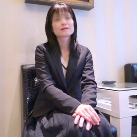 FC2-PPV-4681458 【ハメ撮り】落ち着いているように見えて<ドM>変態な”しずかさん” 過去最高回数イった剛毛おまんこへトドメの<中出し>