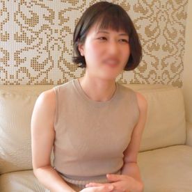 FC2-PPV-4718044 【不倫】容姿、雰囲気はお淑やか系なのにドMな奥様。 中出しに大喜びで、チンポを抜いた後もしばらく痙攣潮吹き。