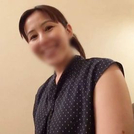 FC2-PPV-4721101 【中出し】しっとり美肌に小さな乳首が可愛らしいDカップおっぱい！45歳・スレンダー美熟女◆他人棒に貫かれる快感に溺れる美人妻の濃厚性交！膣内射精！