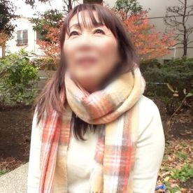 FC2-PPV-4697870 《熟女》熟れ切って弛んだ身体！59歳熟女が10年以上ぶりのSEXでイキ狂い！淫乱熟女の本領を発揮する好きモノっぷりを見せつけ！