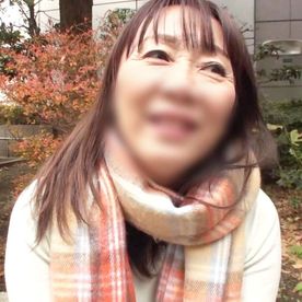 FC2-PPV-4720598 【中出し】59歳・熟女が10年ぶりのセックス◆電マとバイブで大洪水！生チ○ポでカラダを震わせヨガりイキ！熟したおま○こに膣内射精！