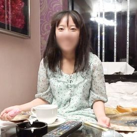 FC2-PPV-4707910 【素人/個撮】20歳保育士/田舎出身の芋っぽい地味女子。むっちり巨乳おっぱいプルンッ欲求不満の身体揺らして淫れるハメ撮りセックス。