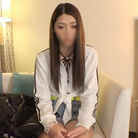 FC2-PPV-4721146 【素人/個撮】20歳茶髪ロングのクールビューティな家出**。モデル体型の美脚スレンダーボディを激ピス中出しセックス。