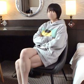 FC2-PPV-4724259 【素人/個撮】21歳黒髪ベリショ童顔×巨乳のSS級美女コスプレイヤー。色白巨乳おっぱい揺らして淫れる着エロ中出しセックス。