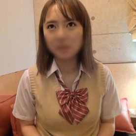 FC2-PPV-4728462 【素人/個撮】21才茶髪ボブの制服コスプレギャル。ぽっちゃり巨乳の豊満ボディを激ピス中出しセックス。