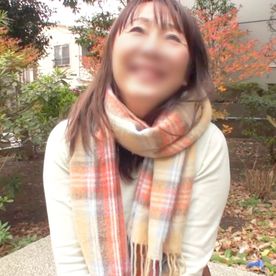 FC2-PPV-4680678 【熟女】還暦間近、59歳の熟女奥様。性欲が盛んすぎて乱交喫茶に行ったりしてる変態女です。淫乱すぎる貧乳熟ボディをご覧下さい。