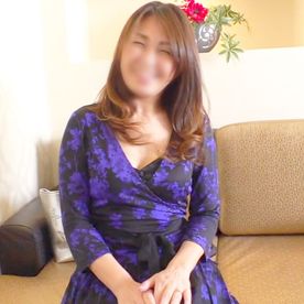 FC2-PPV-4713926 【人妻】48歳エロすぎ熟女との濃厚中出しセックスです。ED旦那のせいで欲求不満だった様で、性欲を爆発させてイキ狂ってました…