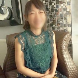 FC2-PPV-4717619 【人妻】かなり美人でスレンダー巨乳な専業主婦37歳。こんなに魅力的なのに9年セックスレス。オマンコに大量中出ししてあげました。