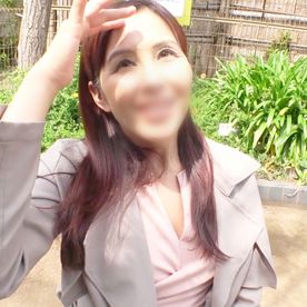 FC2-PPV-4725079 【熟女】46歳にはとても見えない美人奥様。旦那さんとは友達みたいな感じでセックスレスな様で、久しぶりのチンポに歓喜してました。