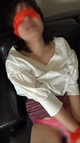 FC2-PPV-4731468 【人妻】28歳まだまだ**不倫妻。出会い系で男漁りばかりしている変態妻を目隠しプレイでたっぷりお仕置きしてあげました。