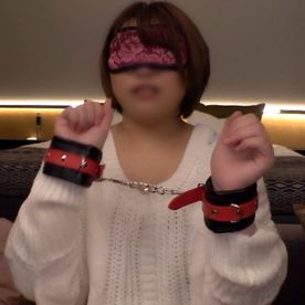 FC2-PPV-4733075 【乱交】Gカップのぽちゃかわ保育士。彼氏がいるのに「めちゃくちゃにされたい…」と乱交撮影に来てくれたのでめちゃくちゃにしましたw