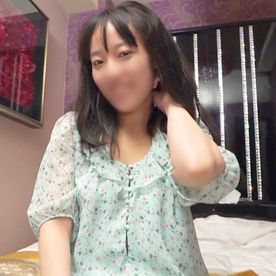 FC2-PPV-4697565 【個撮】幸薄い系の非モテ陰キャちゃんをハメ撮り。 痴態を撮影されることに快楽を覚えて感度爆増! 貴重な喘ぎ声と初中イキする瞬間を公開。