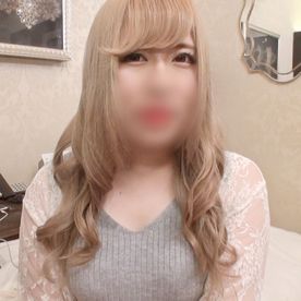 FC2-PPV-4707886 【素人/人妻】25歳金髪ロングの若妻ギャルとマッチング。ムチぽちゃ巨乳の色白ボディを激ピス中出しセックス。