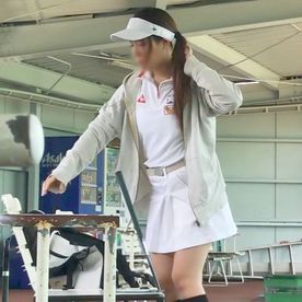 FC2-PPV-4689295 【ハメ撮り】長身日焼けボディのお嬢様を初撮り。 ゴルフ後で汗ばんだおまんこは電マで即<潮吹き> 駅弁での膣奥突き上げで、脱力しながらのポルチオイキ♥