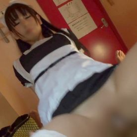 FC2-PPV-4720088 【ハメ撮り】骨が浮き出るくらい細いメイドコスプレちゃん。 おとなしい雰囲気からは想像できませんが、中イキし続けて中出しにも歓喜♥