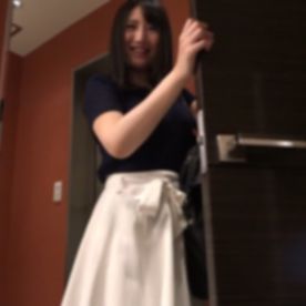 FC2-PPV-4703835 【素人】マッサージに来てくれたお*さん、全身マッサージから本番ハメ撮り。