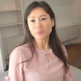 FC2-PPV-4697877 【不倫】スベスベ美肌、綺麗な体した四十路奥様。 不倫どころかセックスすら興味なさそうなオーラ出しておきながら、挿入をせがむかのように濃厚フェラ。