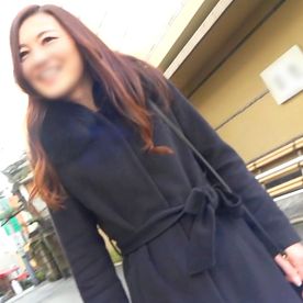 FC2-PPV-4724522 【マダム】綺麗なお顔立ち、スタイルも申し分ない美熟女”けいこさん” 不倫セックスによって品性崩壊。 中出しザーメンを膣に留めたまま潮吹き！
