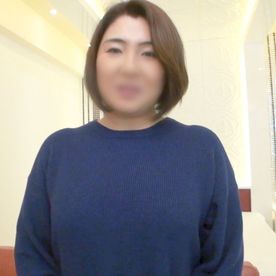 FC2-PPV-4724107 【熟女】ふくよかボディと優しい笑顔が魅力的な51歳熟女。久しぶりの快感にいやらしい巨乳ボディをぷるぷる震わせていました…