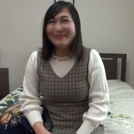 FC2-PPV-4729431 【熟女】不倫ばかりを繰り返す可愛くて若々しい51歳奥様。むっちりぽっちゃりボディにエロランジェリーを着させてヌルヌルプレイを楽しみました。