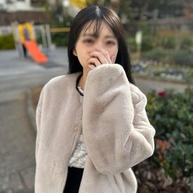 身長148cmの小柄で華奢なOLが「精子ちょーだい♥」と中出し懇願！白い柔肌とスレンダースタイルに激ピストンで狂ったようにイカせまくる映像